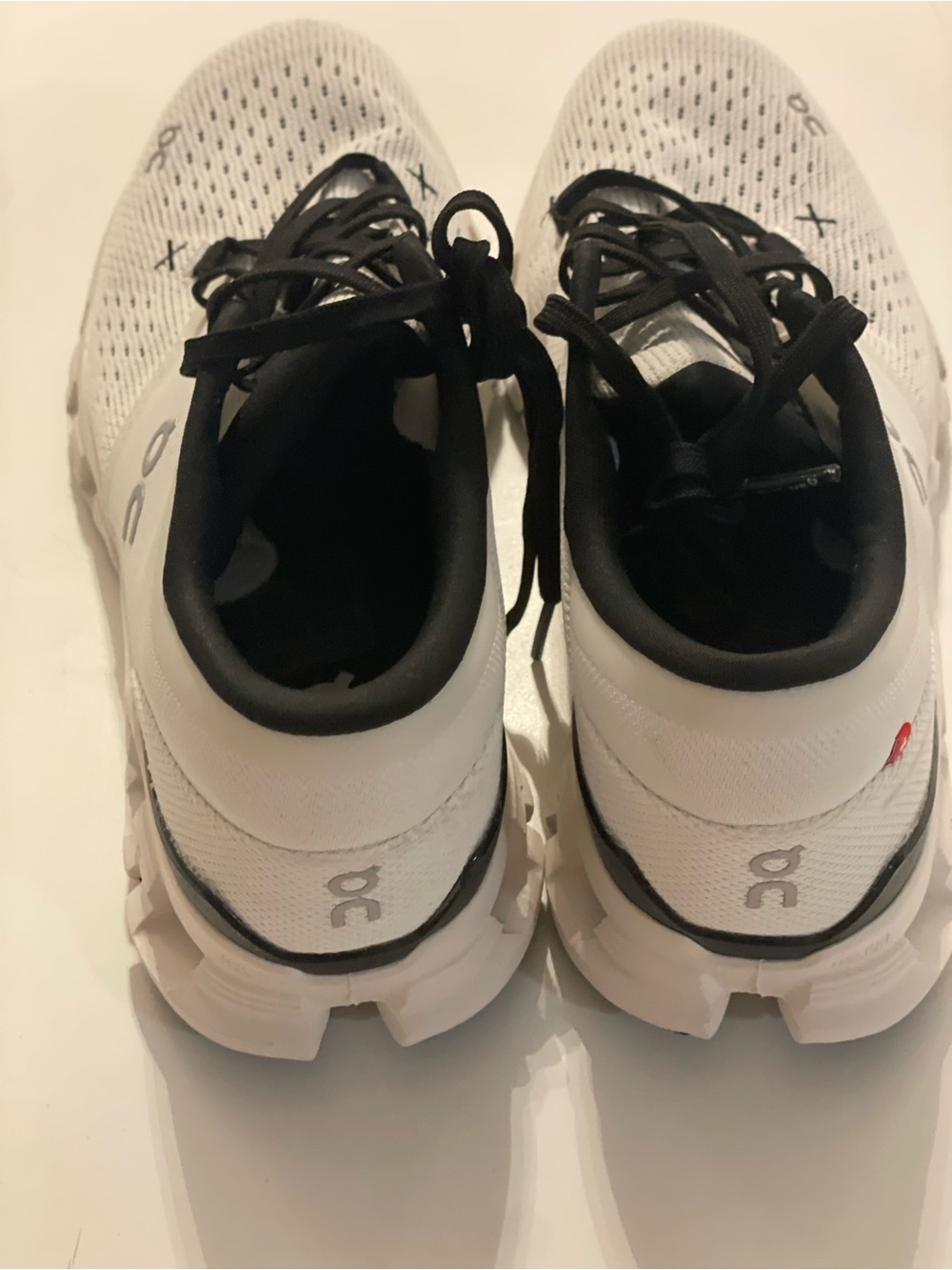 On Cloud X 4 sneakers - Picture 15 of 16